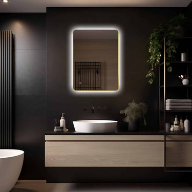 Badkamerspiegel Marbella 80×60 cm met gouden lijst met dimbare LED en anticondens