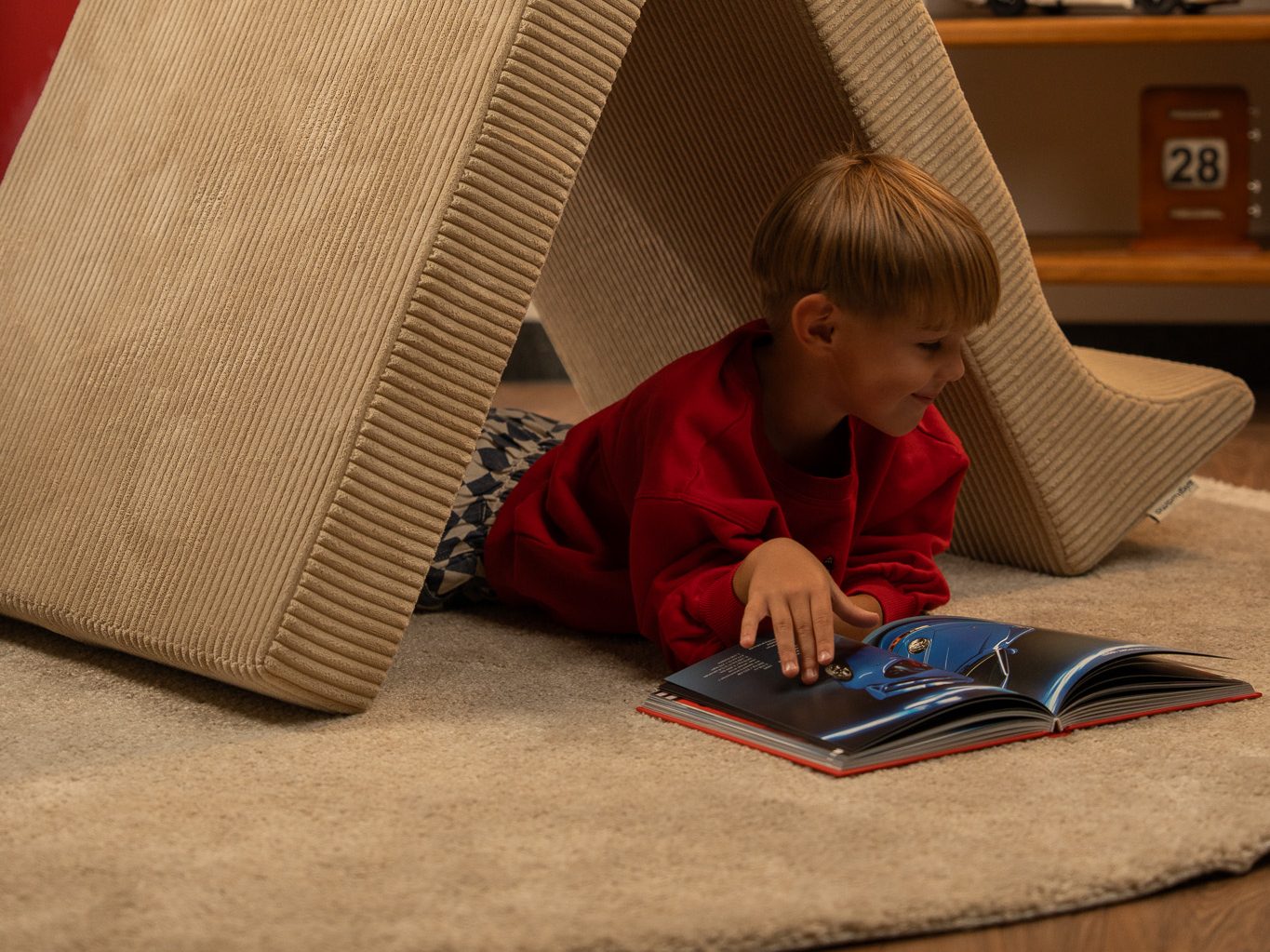 wigiwama flipster 3-in-1 klappstuhl aus cord brauner zucker — speelhuisje