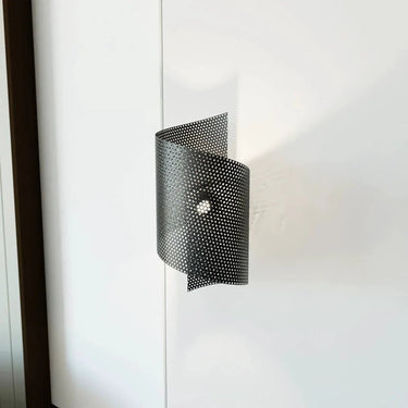 SPIRAL 1-lichts wandlamp - Zwart metaal