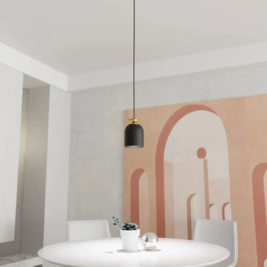 TARGET 1-lichts hanglamp - Zwart met gouden accent