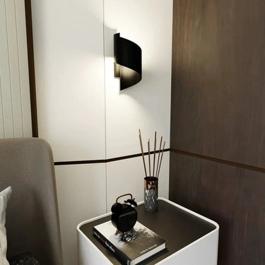 SPINER 1-lichts wandlamp - Zwart