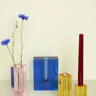 Blaue Blockvase