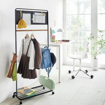 Yamazaki Tower Kinderkleiderständer - Schwarz