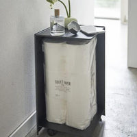 Yamazaki Tower Toiletrolhouder op wielen - Zwart - afbeelding 2