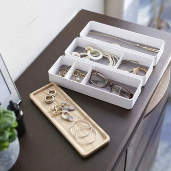 Yamazaki Rin Schmuckorganizer mit Deckel, 3-stöckig – Weiß