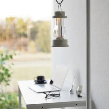 Yamazaki Tower verstelbare lantaarnstandaard - wit