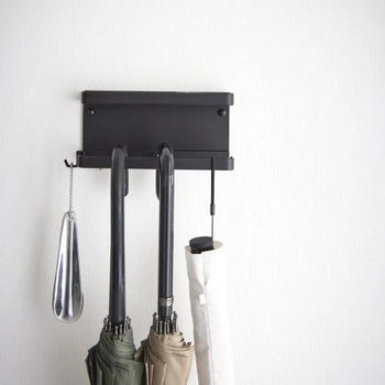 Yamazaki Smart parapluhouder voor aan de wand - zwart