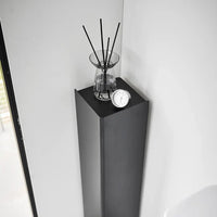 Yamazaki Tower smalle toiletrolhouder op wielen - zwart - bestel bij Mooier Thuis