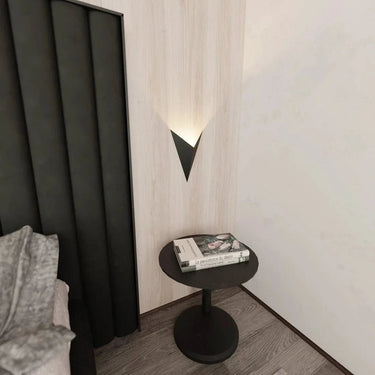 FORM 4 1-lichts wandlamp - Zwart metaal