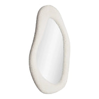 House of Nordic Bosa Organische wandspiegel met teddy afwerking - wit 46,5×61 cm