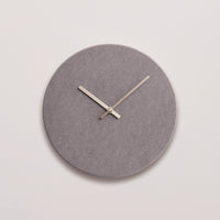 Wandklok Taupe Valchromat - Ø38 Koperen Wijzers