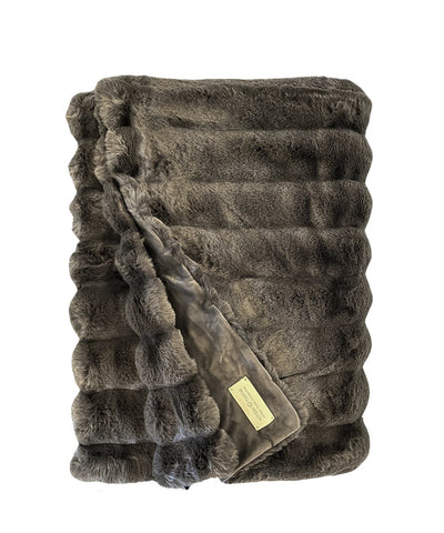 Winterhome luxe imitatiebont deken Arctic Fox Cinder