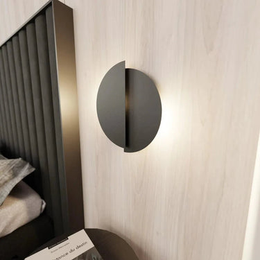 FORM 9 1-lichts wandlamp - Zwart metaal