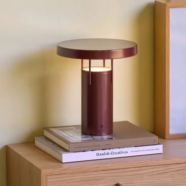 BringMe Draagbare Lamp Metalliek Bordeauxrood