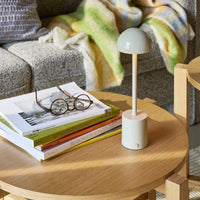 Hübsch Taten Draagbare Lamp Zand - Mooier Thuis