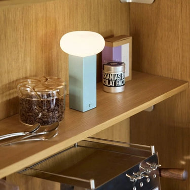 Lage draagbare blauwe lamp