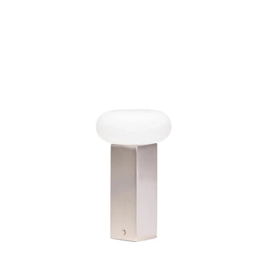 Lage draagbare lamp in nikkel