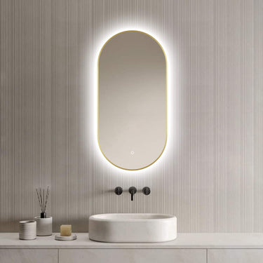 Badkamerspiegel Aurelia 40×80 cm met gouden lijst met dimbare LED en anticondens