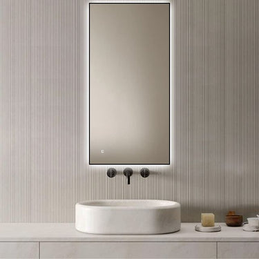 Badkamerspiegel Sorento 120×60 cm met zwarte lijst met dimbare LED en anticondens