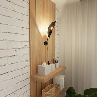 LOTUS 1-lichts wandlamp - Zwart goud - sfeervol in een Modern interieur