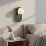 VIVA 1-lichts wandlamp - Wit glas - Zwart frame - bestellen bij Mooier Thuis