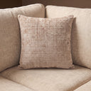 MySofa sierkussen 45 x 45 cm in beige chenille Cremona 14 op een lichte bank
