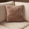 MySofa sierkussen 45 x 45 cm in kaneel chenille Cremona 18 op een beige bank