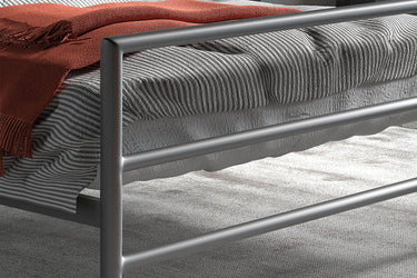 Bed 'Sandro' 140x200 met lattenbodem Grijs
