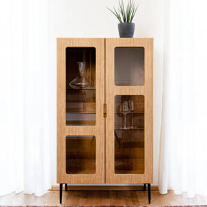 Sideboard mit Glastüren