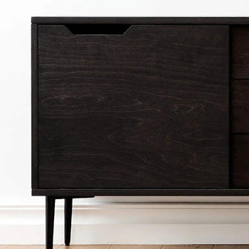 NOBLE TV-Möbel mit Schiebetüren – schwarz gebeizt, 150 cm
