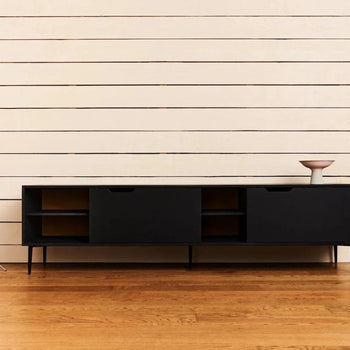 NOBLE TV-Möbel mit Schiebetüren – schwarz gebeizt, 150 cm
