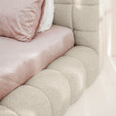 Platformbed Adore Ruby Bouclé Beige – 140x200 cm – Incl. Matras - afbeelding 3