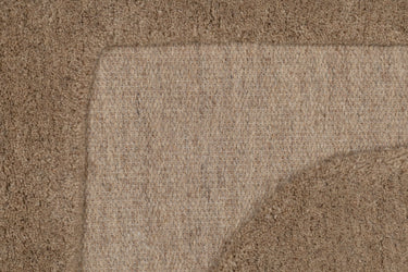 Vloerkleed Trenton 550 bruin laagpolig – detailfoto van pool en structuur