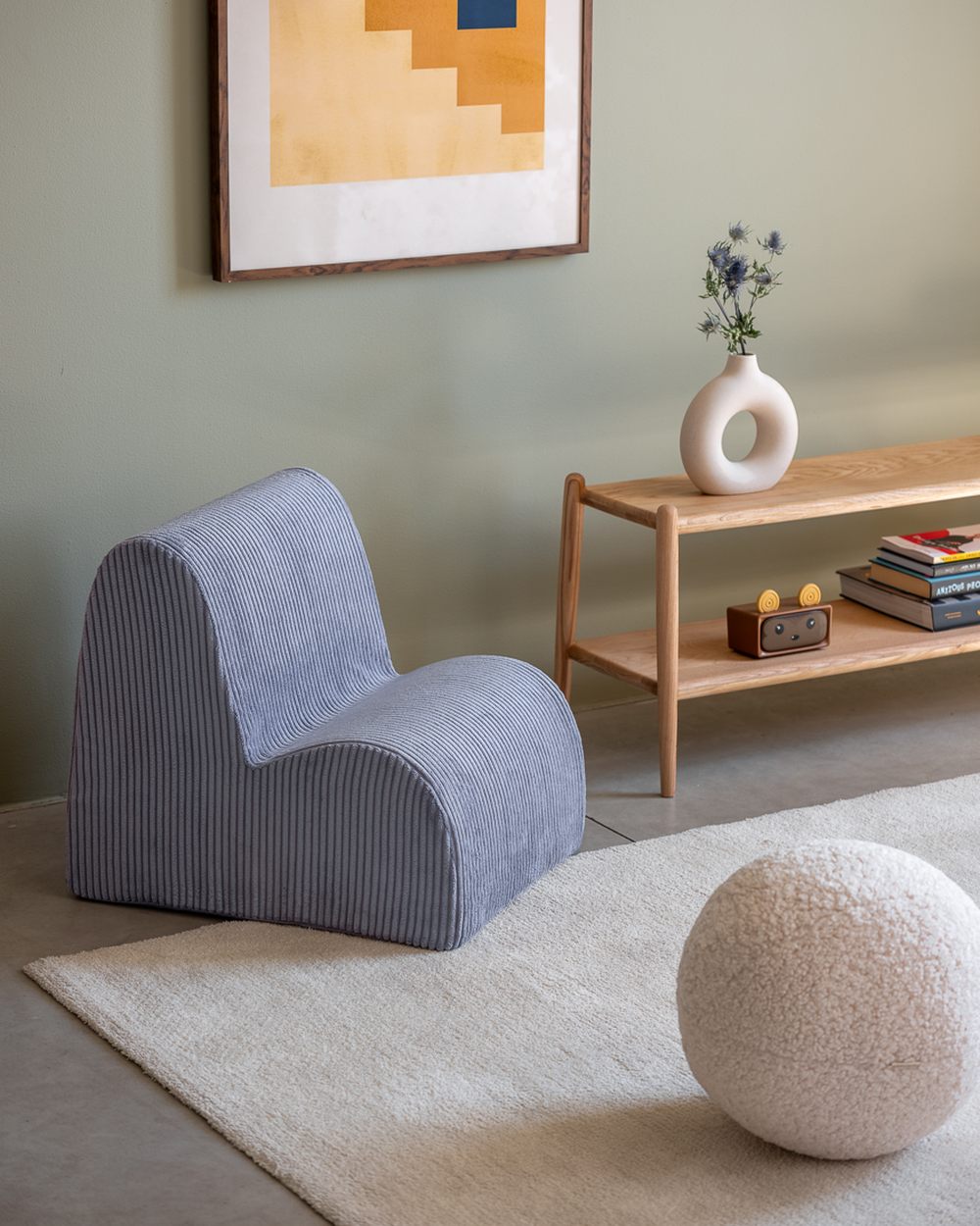 Wigiwama Wolkenstoel Blueberry blue in een kinderkamer