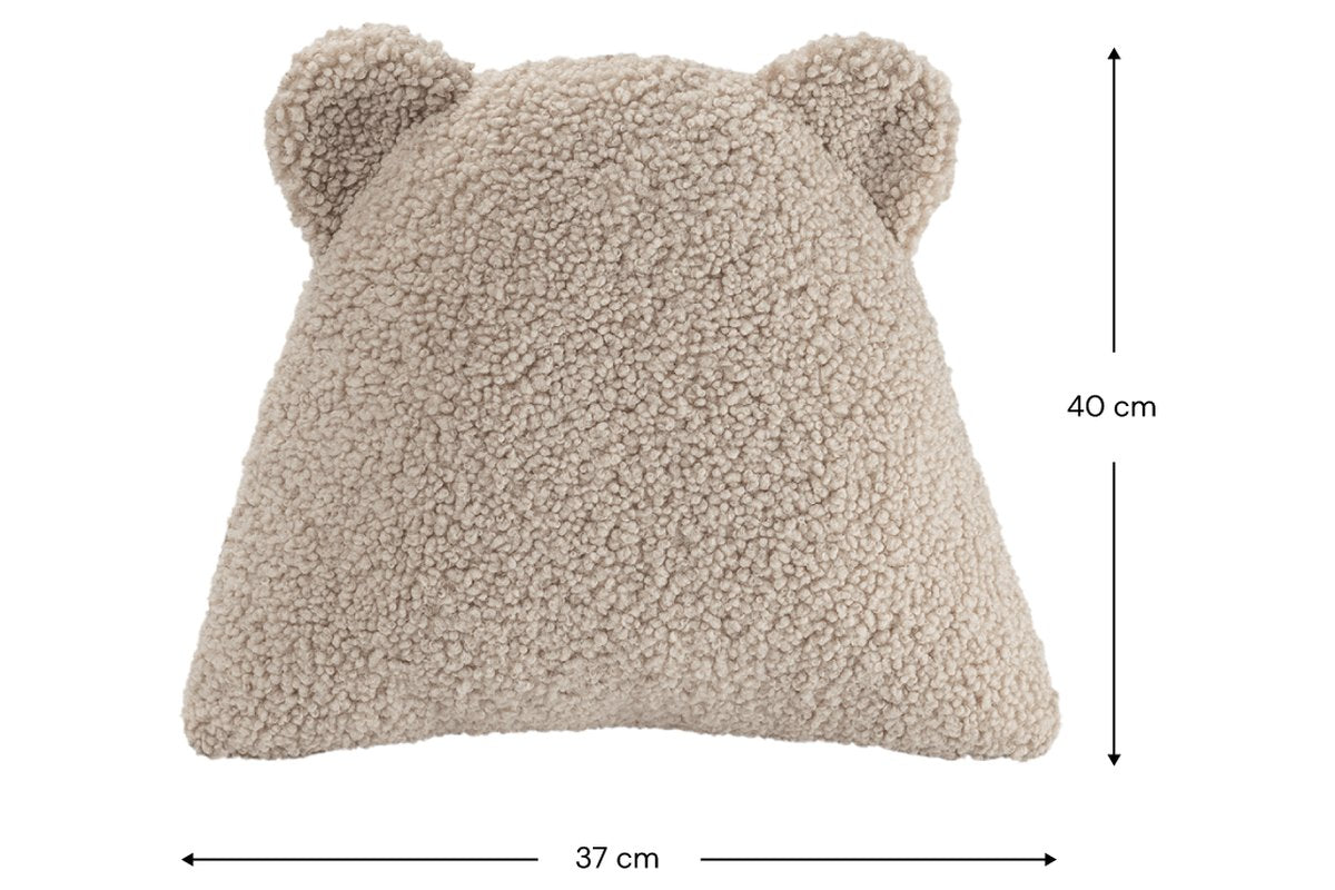 Afmetingen Wigiwama Teddy Bear Cushion Biscuit: 37 cm breed, 15 cm diep, 40 cm hoog