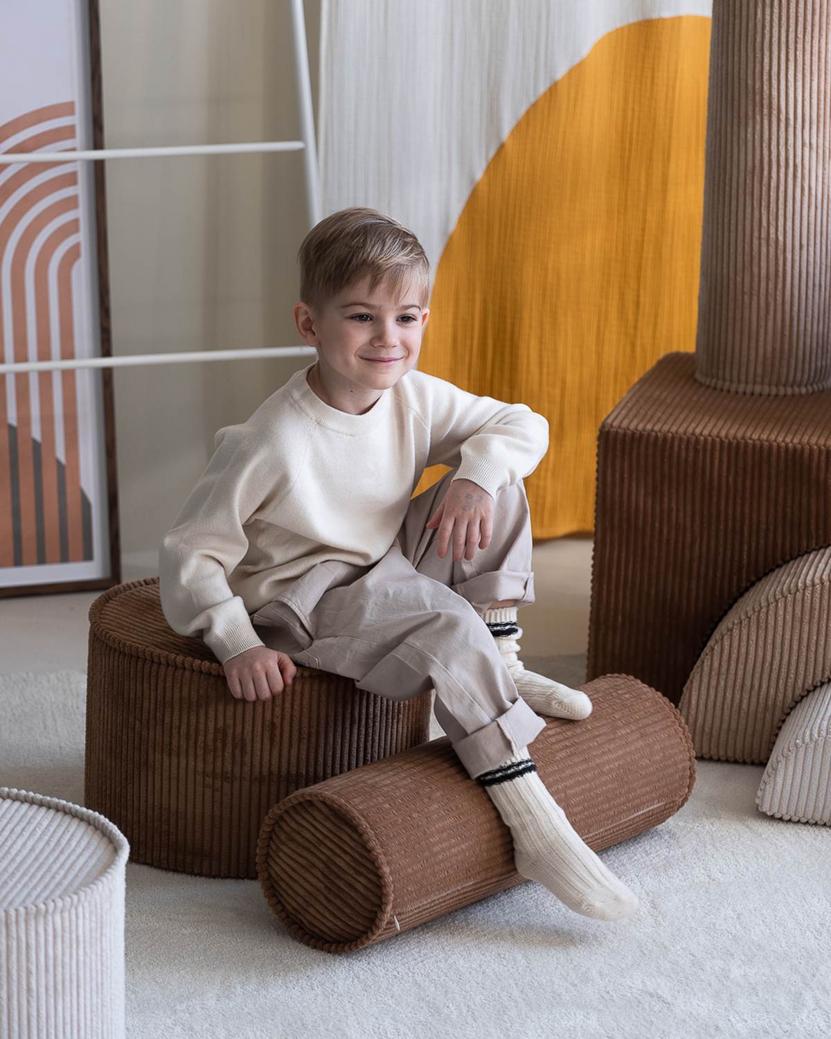 Kenmerken Wigiwama Runder gerippter Pouf Toffee