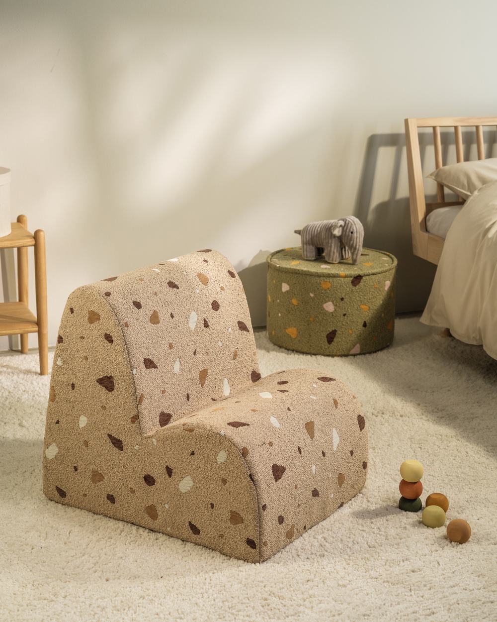 Wigiwama Wolkenstoel Sand in een kinderkamer