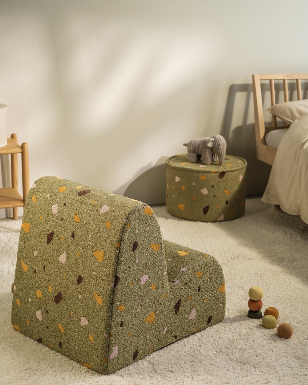 Wigiwama Wolkenstoel Moss in een kinderkamer