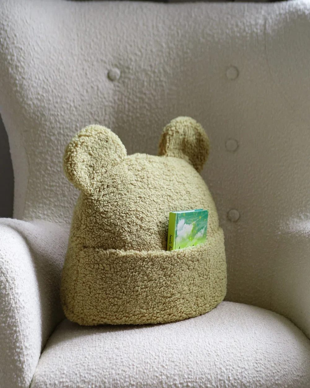 Wigiwama Kussen Matcha in een kinderkamer