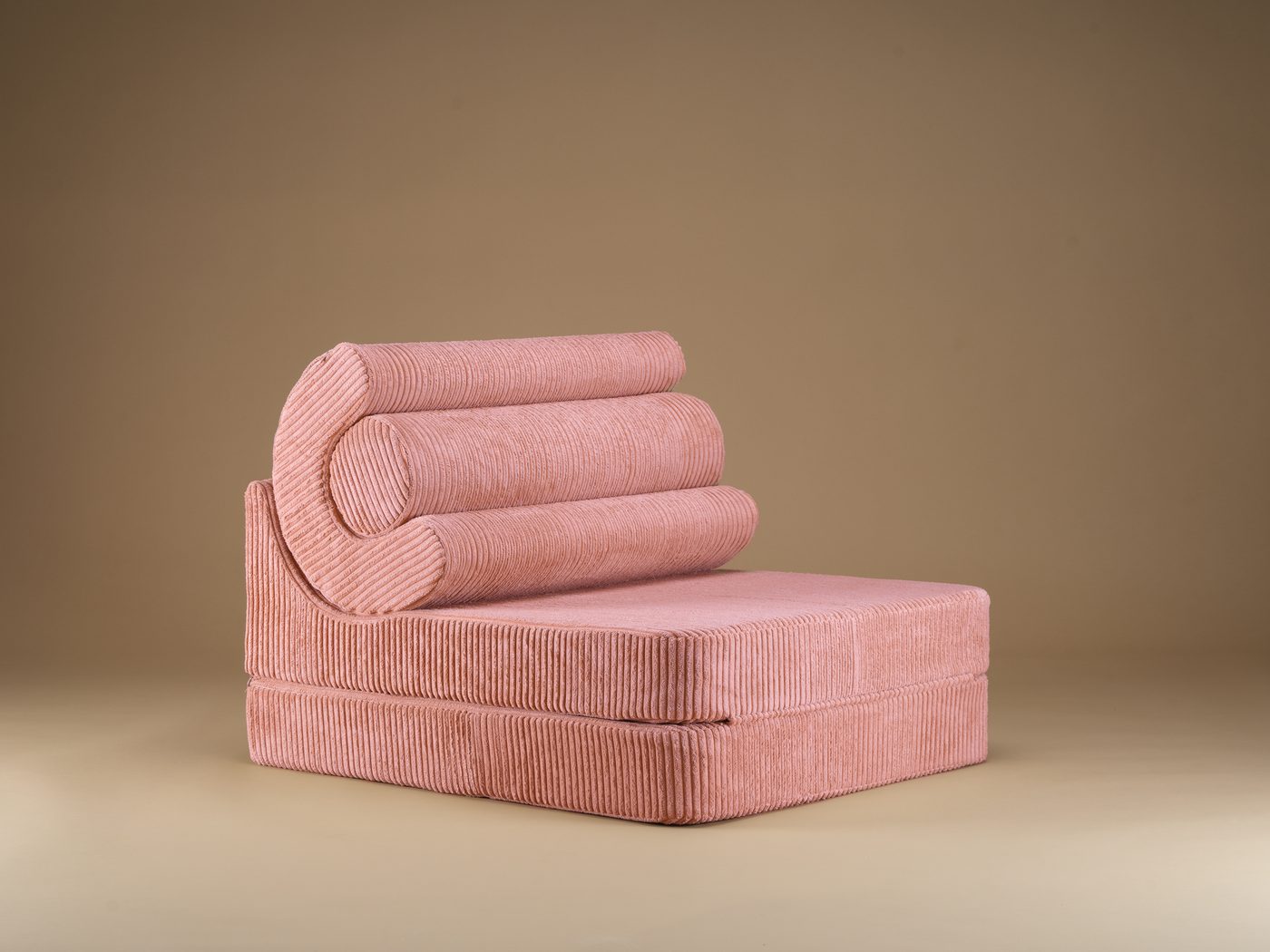 wigiwama flipster 3-in-1 foldable ribbed chair pink mousse — rugleuning omhoog
