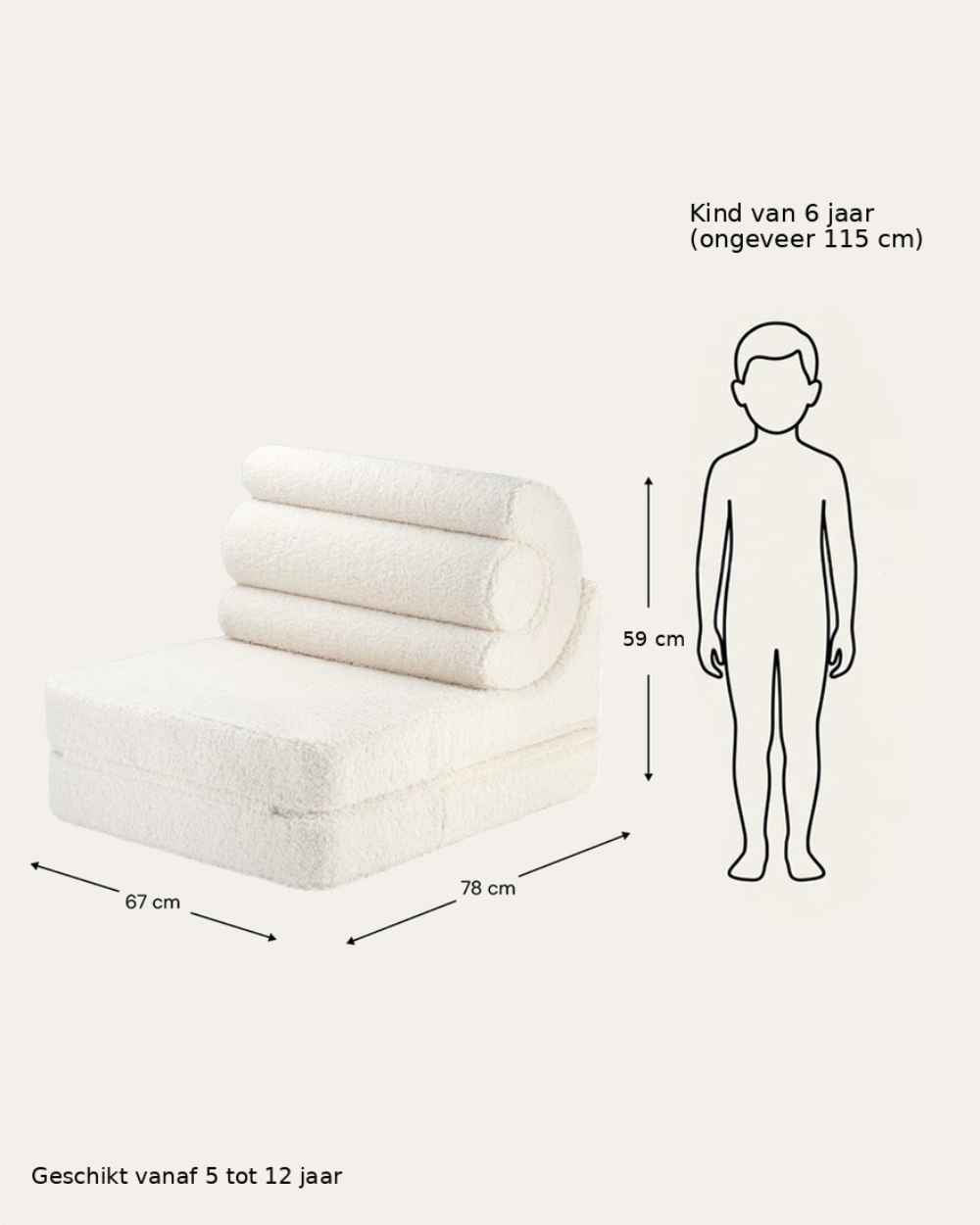 Afmetingen Wigiwama Flipster Uitklapstoel 3-in-1 Cream White — naast een kind van zes