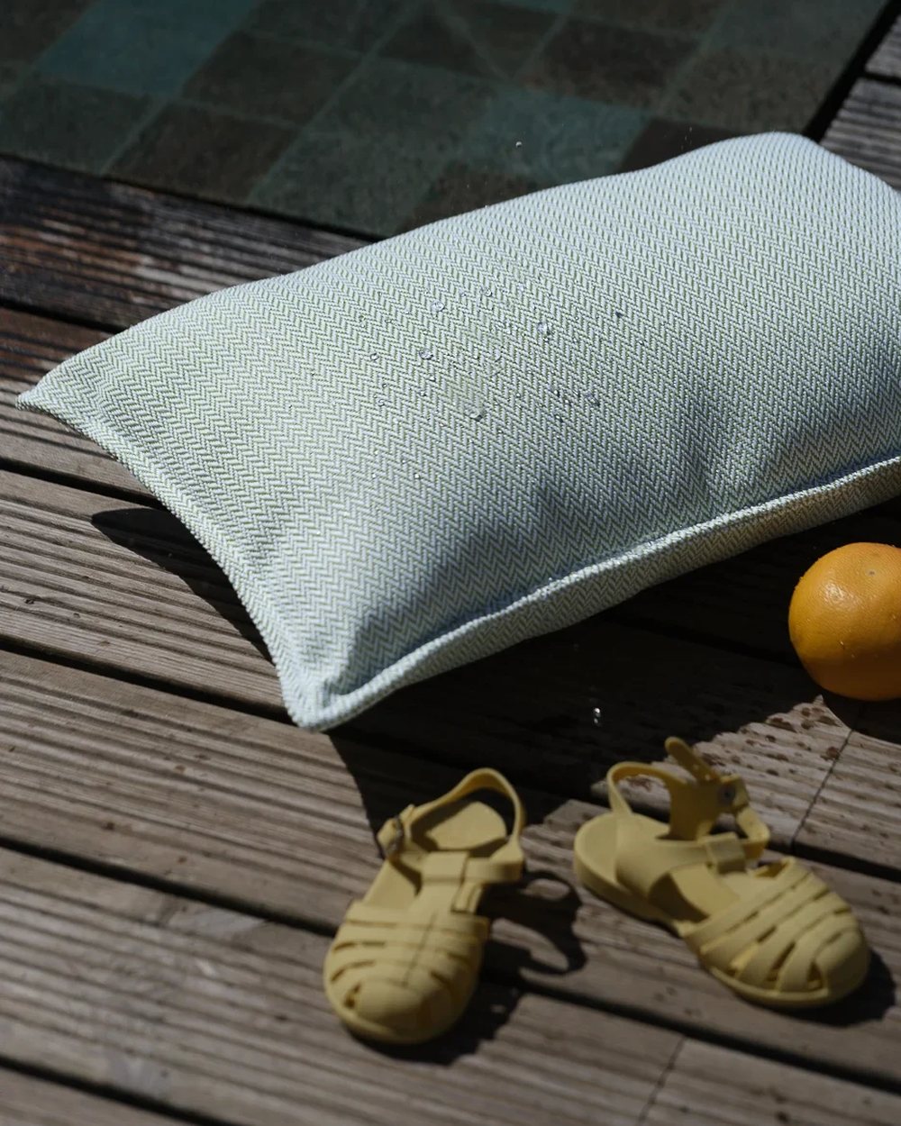 Wigiwama Outdoor Cushion Herba in een kinderkamer